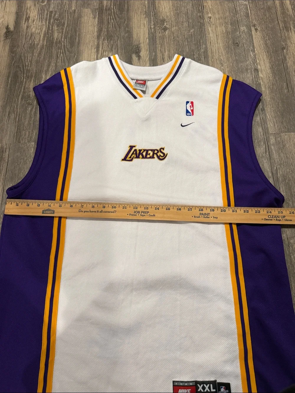 Vintage Nike Los Angeles Lakers Basketball Jersey XXL